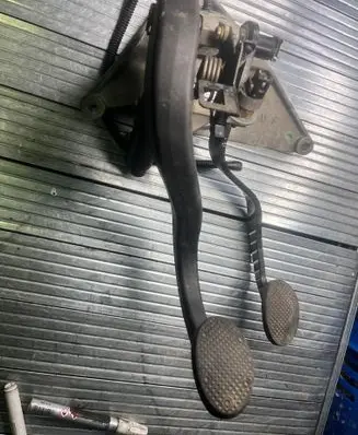 Mini One - Cooper R50 - 53 Pedal assembly 1511659