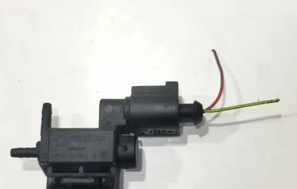 Audi A6 Allroad C6 Vacuum valve 037906283C