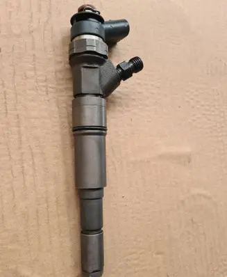 BMW X3 E83 Fuel injector 0986435084-KG