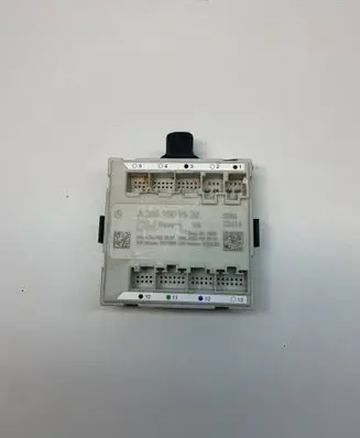Mercedes-Benz C W206 Door control unit/module A2069009620 A2069022009