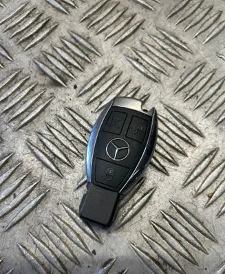 Mercedes-Benz GLA W156 X156 Ignition key/card 