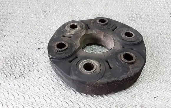 Mercedes-Benz E W210 Rear prop shaft donut coupling/joint 