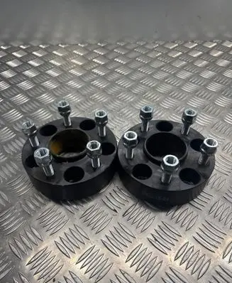 Nissan 370Z Wheel spacers 
