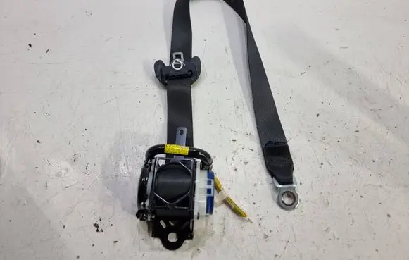 Toyota C-HR I Front seatbelt 73210F4010 130318