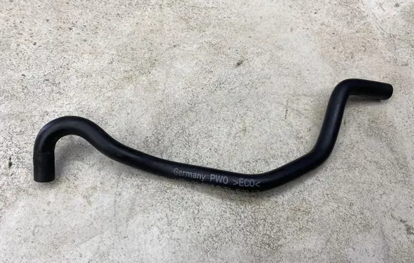 Audi A3 S3 8L Vacuum line/pipe/hose 1J0131057B