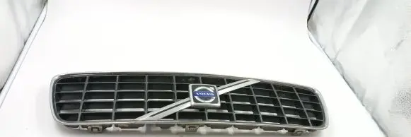 Volvo S60 Front bumper upper radiator grill 9190740