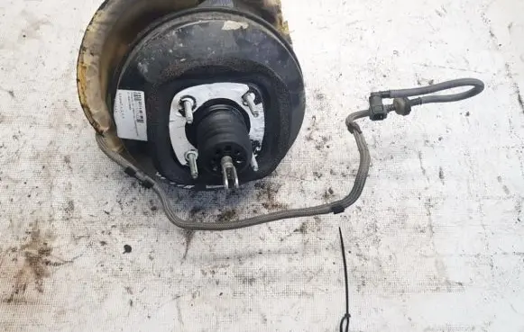 Peugeot 207 Brake booster 9682338580 88ml240019331