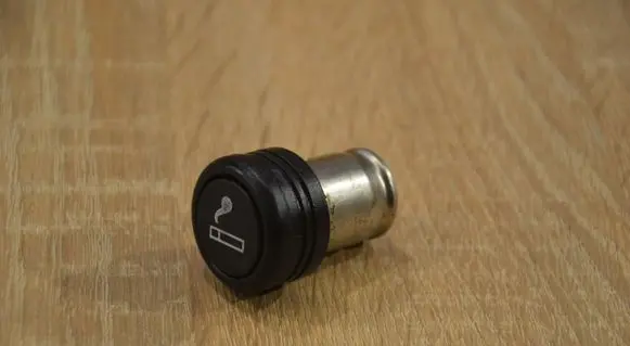 Opel Antara Cigarette lighter 