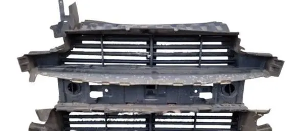 Ford Kuga II Intercooler air guide/duct channel FV448473E