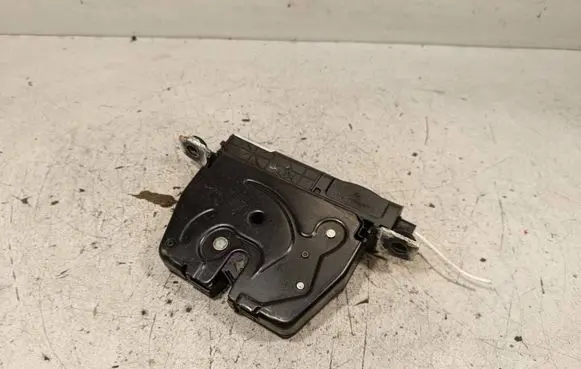 Tailgate/trunk/boot lock/catch/latch