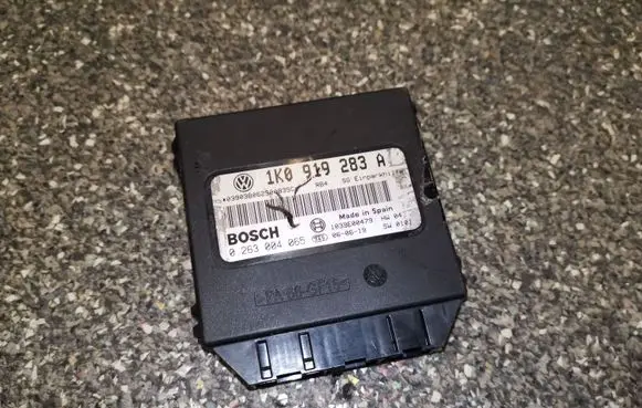 Volkswagen Touran I Other control units/modules 1K0919283A 0263004065