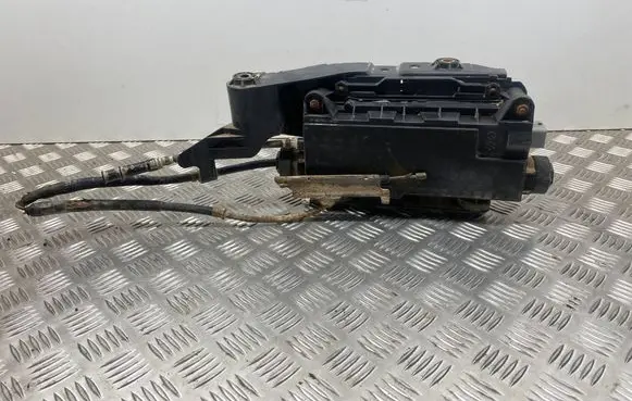 Renault Scenic II - Grand scenic II Hand brake/parking brake motor 8200734627
