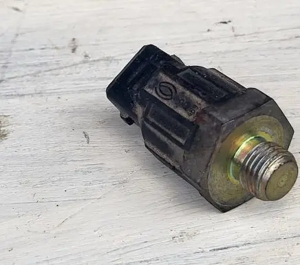 Renault Scenic I Detonation knock sensor 7700732262