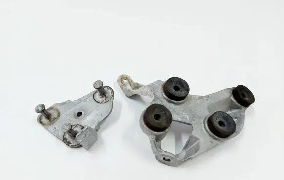 Mercedes-Benz GLC X253 C253 ABS pump bracket A2534310340