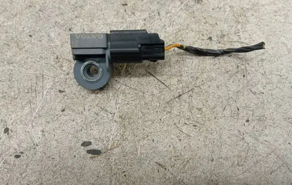 Volvo V40 Airbag deployment crash/impact sensor 31387312 123172002715