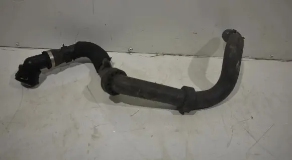 Audi Q7 4L Engine coolant pipe/hose