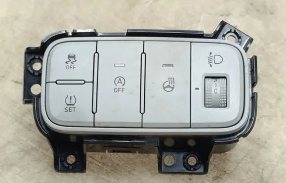 Hyundai Bayon ESP (stability program) switch 93700Q0HC0MPK 3003123