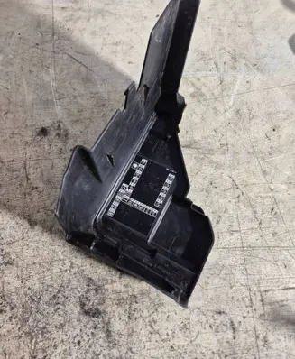 Renault Megane II Fuse box cover 8200294203 PE120