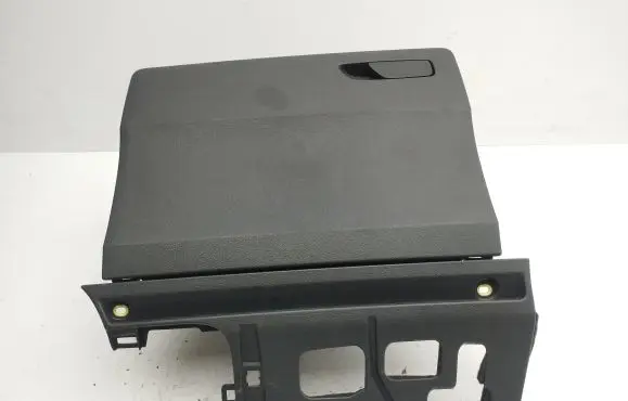 Audi Q2 - Glove box 81C857035