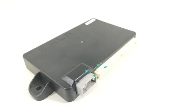 Tesla Model X Door control unit/module 1045490-10-D