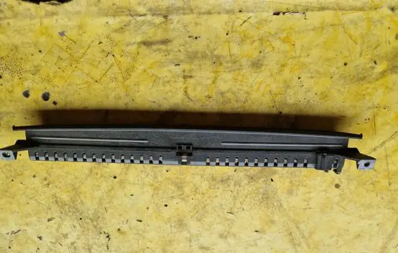Volkswagen PASSAT B5 Third/center stoplight 1J6945097D