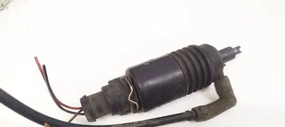 Audi A4 S4 B5 8D Windscreen/windshield washer pump 4A0955651