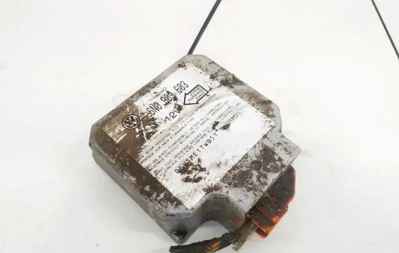 Volkswagen Golf III Airbag control unit/module 6n0909603 5wk4137