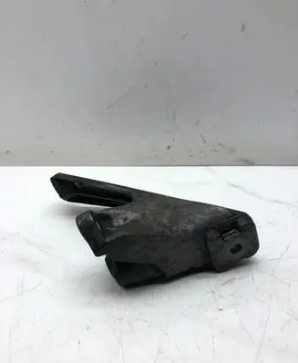 Audi A6 S6 C6 4F Engine mounting bracket 4F0199307N