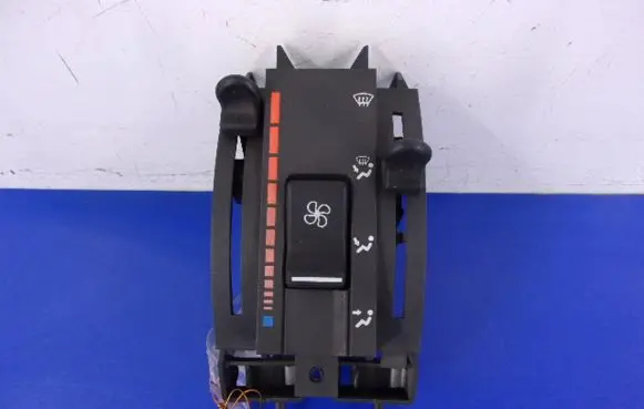 Renault Master I Climate control unit