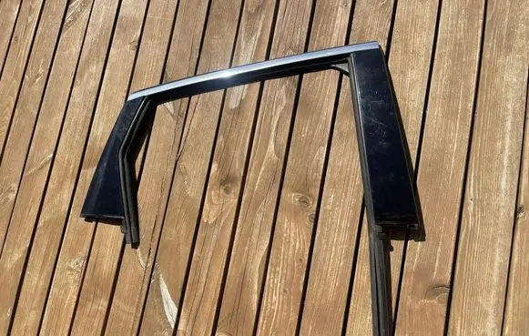 Ford Kuga III Rear door glass trim molding LV4BS254A42 LJ6BS254A40AA