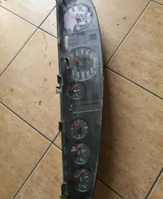 Audi A6 S6 C4 4A Speedometer (instrument cluster) 4A1919033M