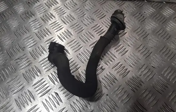Audi A6 S6 C6 4F Engine coolant pipe/hose
