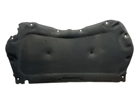 Engine bonnet/hood sound/heat insulation