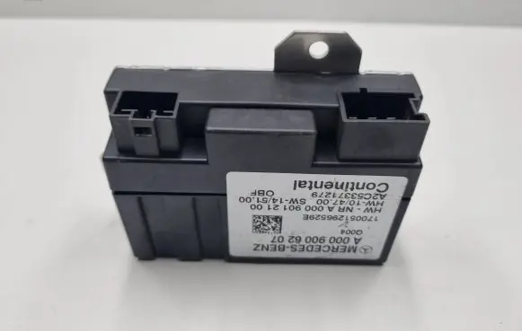 Mercedes-Benz E W212 Fuel injection pump control unit/module A0009006207 0009006207