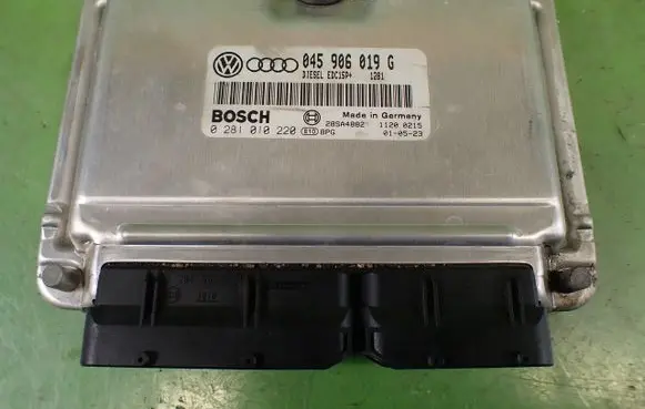 Audi A2 Engine control unit/module ECU