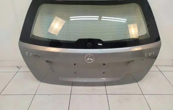 Mercedes-Benz C W204 Tailgate/trunk/boot lid 