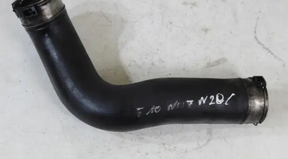 BMW 5 F10 F11 Intercooler hose/pipe