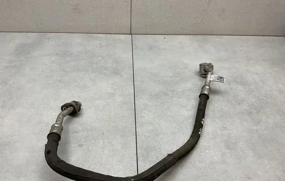Audi A4 S4 B9 Air conditioning (A/C) pipe/hose 8W0816721L
