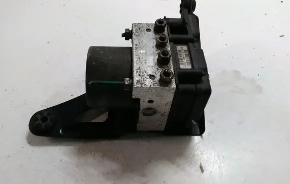 Renault Megane II ABS Pump 8200038695 0265231300