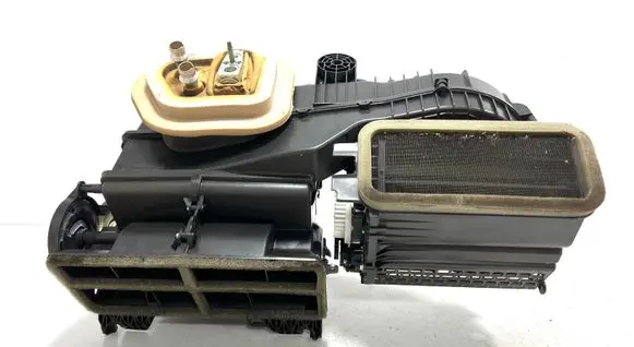 Chevrolet Volt I Interior heater climate box assembly 20897787 20897788 22830192