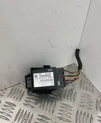 BMW 5 E60 E61 Seat control module 9182128 000052789 2840210700300