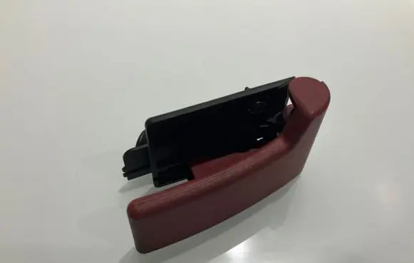 Mercedes-Benz E W211 Engine bonnet (hood) release handle