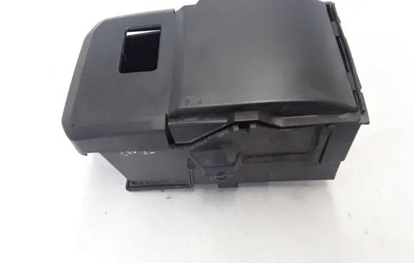 Battery bracket