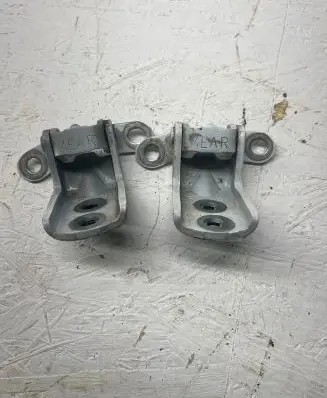 Front door hinge set