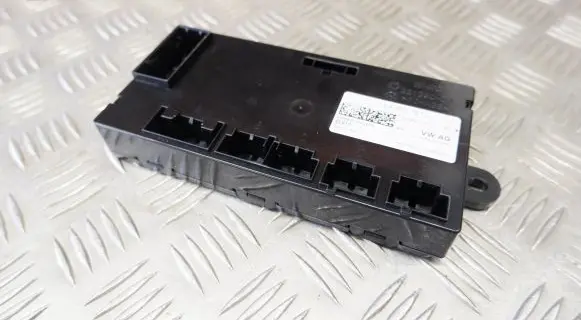Volkswagen ID.3 Air conditioner control unit module 1EA907727L