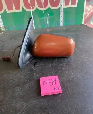 Nissan Almera Front door electric wing mirror E13020043