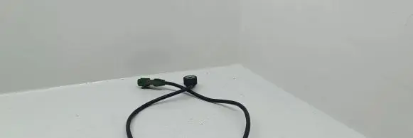 Volkswagen PASSAT B4 Detonation knock sensor ks1054905377