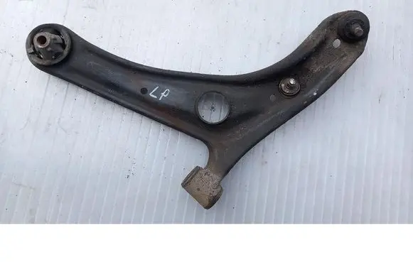 Toyota Yaris Verso Front control arm