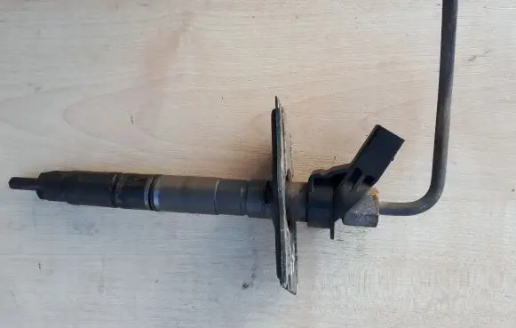 Audi A6 S6 C6 4F Fuel injector 059130277AC