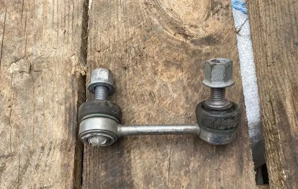 Rear anti-roll bar/stabilizer link
